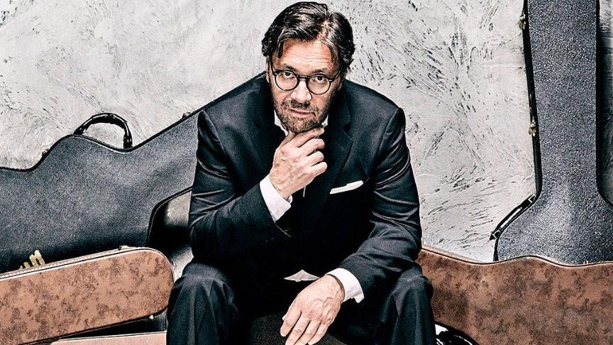 İlham veren gitaris Al Di Meola geliyor