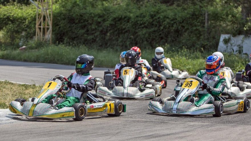 karting sampiyonasi nin 6 ayagi izmir