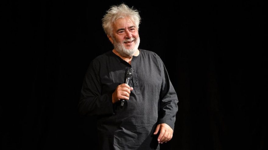Uğur Yücel’den ‘Azınlıkta Kaldık’