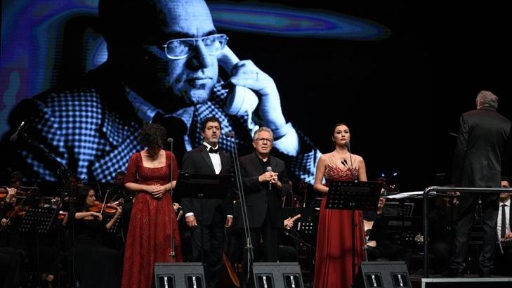 Zülfü Livaneli ile ‘Sevdalım Hayat’ yeniden Harbiye’de