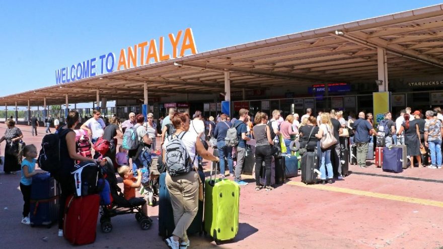 Avrupa Da Yolcu Sayisini En Fazla Artiran Alan Antalya Havalimani Ekonomi Haberleri