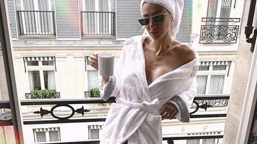 Şeyma’nın seksi büyükanne çorabı