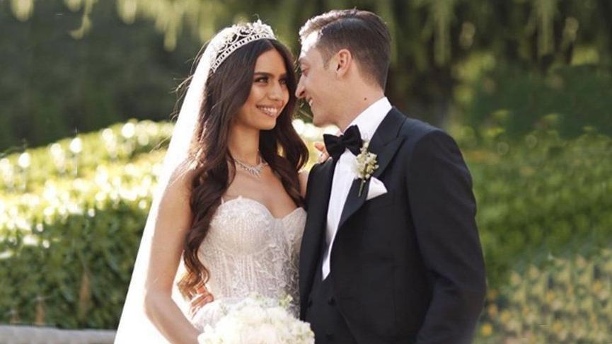 Amine Gülşe, eşi Mesut Özil’in doğum günün kutladı
