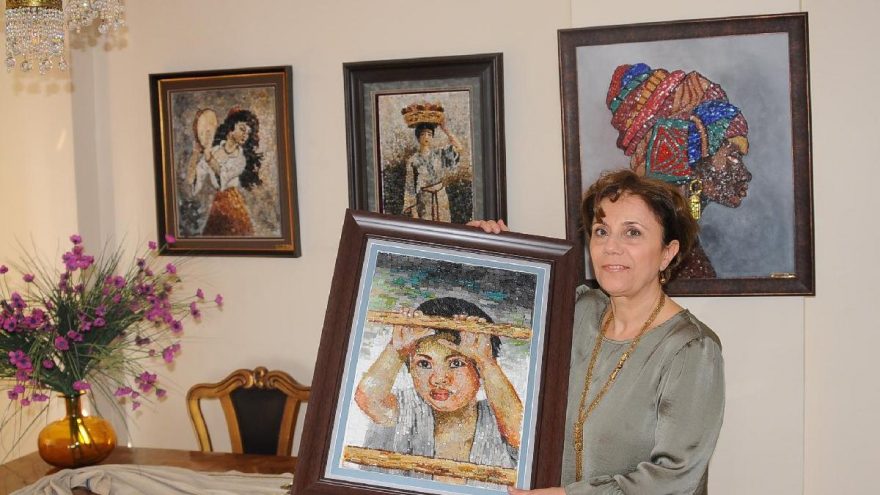 Taşları sanat eserine dönüştürüyor