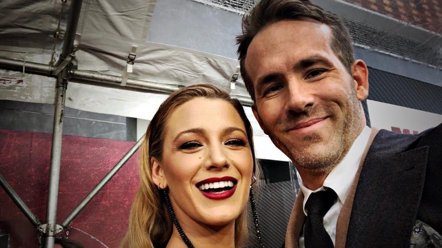 Ryan Reynolds üçüncü çocuğuyla ilk fotoğrafını paylaştı