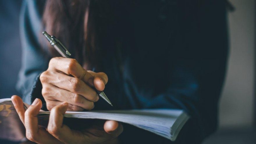 Yüz akı nasıl yazılır? TDK’ya göre ‘yüz akı’ bitişik mi ayrı mı yazılır?