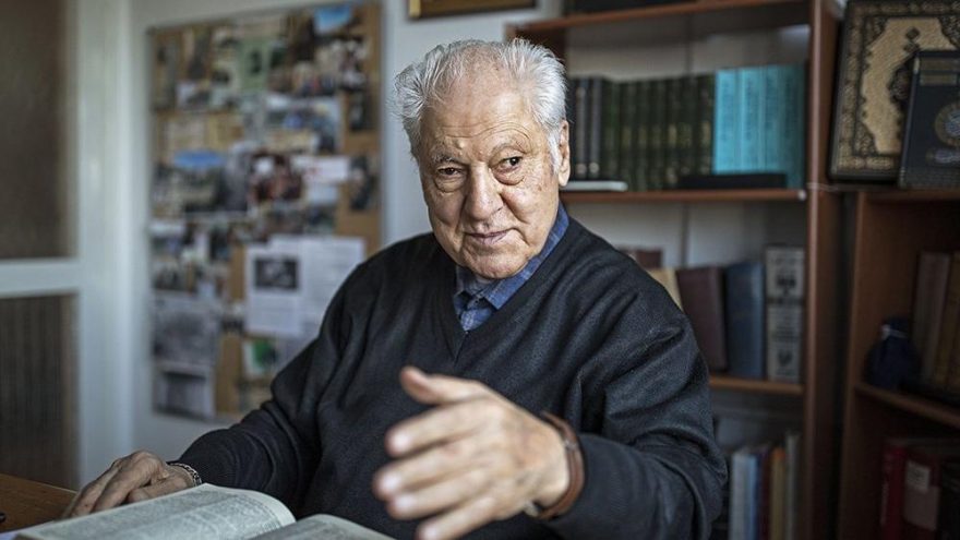 Yazar Nuri Pakdil vefat etti