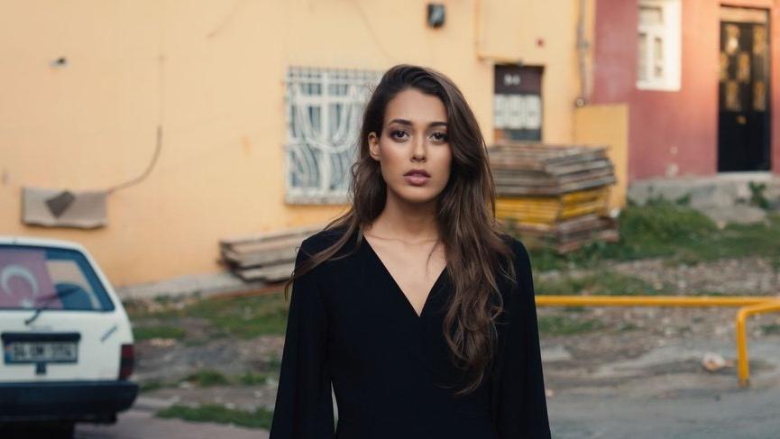 Dilan Çiçek Deniz, hayalindeki karakteri açıkladı