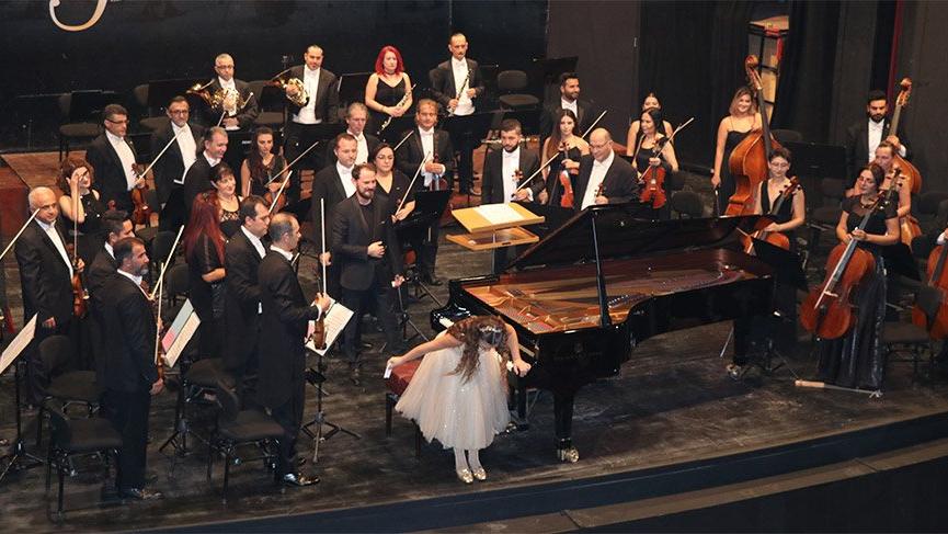 Mozart’ın 11 yaşında bestelediği eseri İlyun Bürkev çaldı
