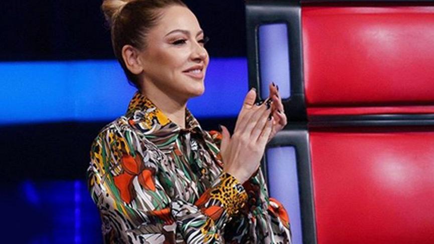 Hadise paylaştı: Hissediyorum…