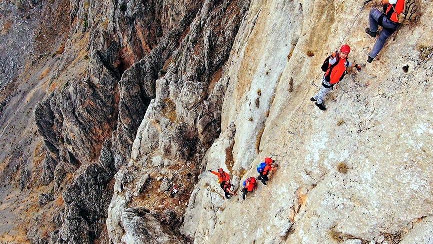 Buraya tırmanmak cesaret istiyor