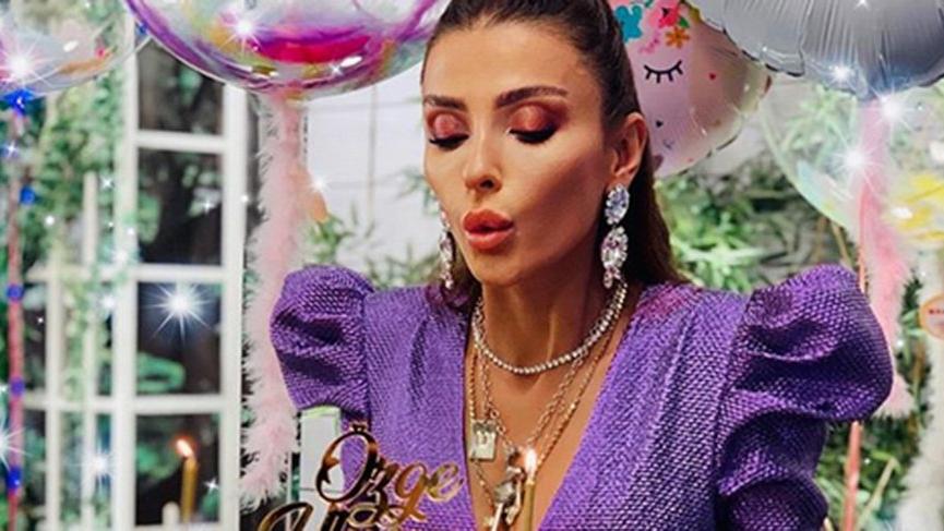 Özge Ulusoy’un ‘Şükür anı’