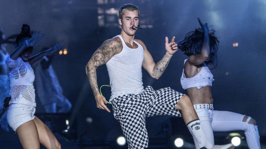 Justin Bieber 20 milyon beğeni alırsa albüm çıkaracağını söyledi