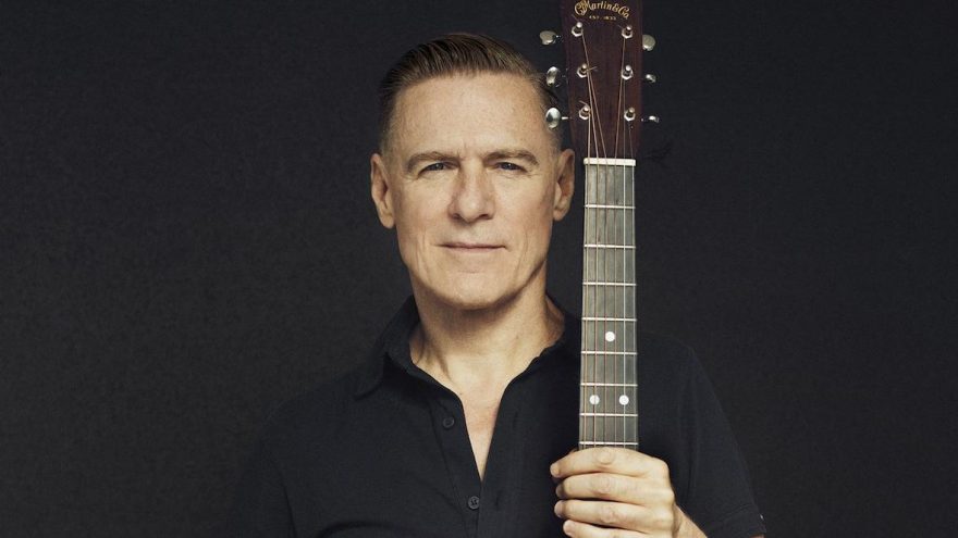 Bryan Adams 10 TIR’la geliyor