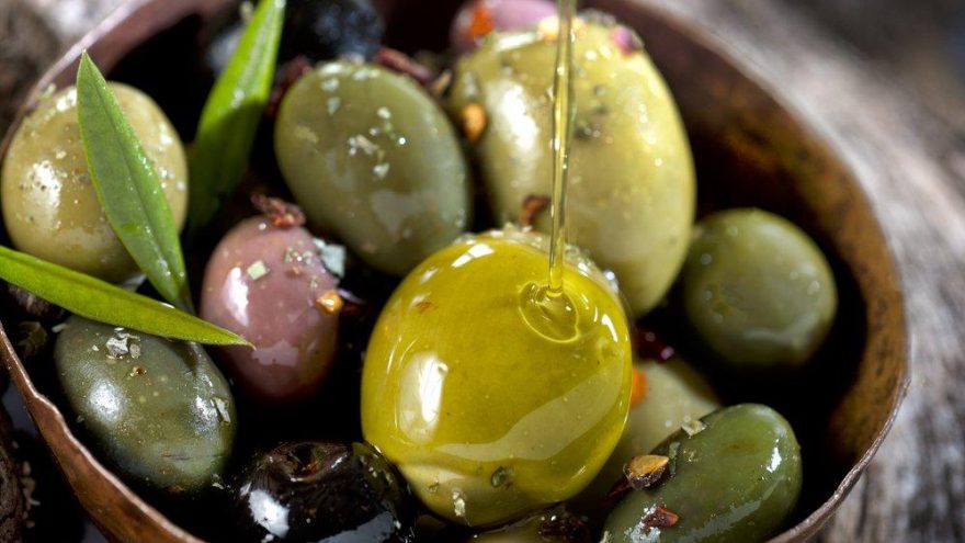 Zeytinin faydaları nelerdir? Zeytin neye iyi gelir?