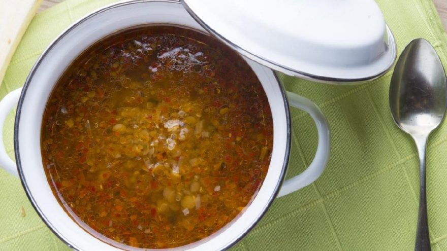Çene çarpan çorbası nasıl yapılır? İşte çene çarpan çorbası tarifi…