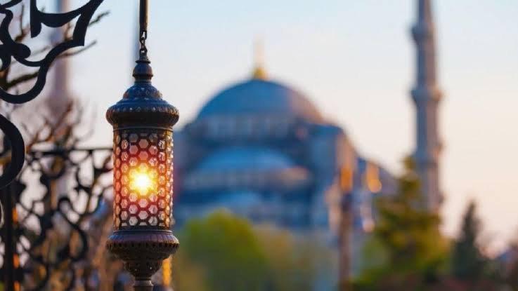 Kısa ve uzun 2019 kandil mesajları… Anlamlı Mevlid Kandili mesajları…