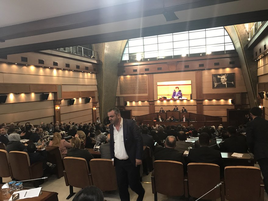 Ibb Meclisi Nde Damat Gerilimi Cikti Guncel Haberler
