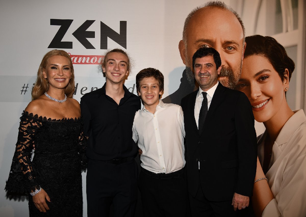 zen pirlanta nin yeni yuzleri berguzar korel ve halit ergenc oldu sozcu zen pirlanta nin yeni yuzleri berguzar korel ve halit ergenc oldu sozcu