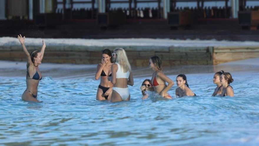 Devon Windsor, Johnny Barbara ile evlendi