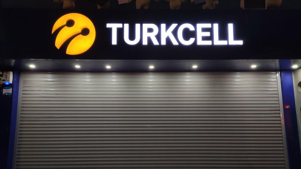 binlerce kisi sehven turkcell abonesi