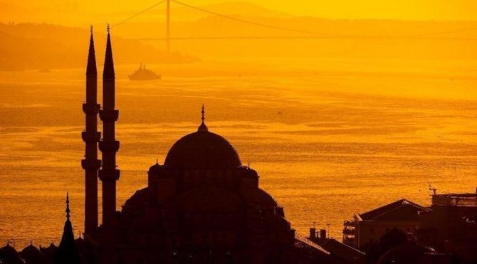 muftuluk duyurdu istanbul da sabah namazinin vakti degisti son dakika haberleri