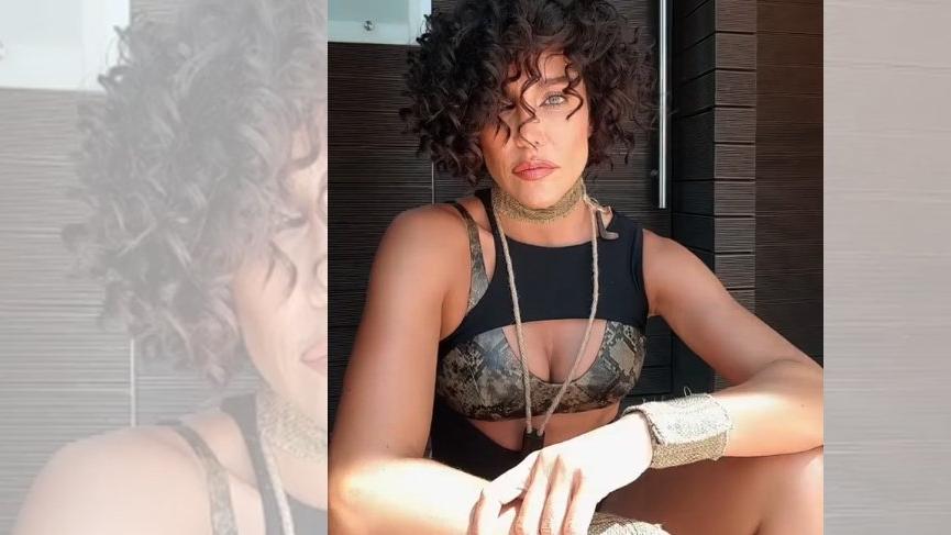 Deniz Akkaya’dan Ömür Gedik’e ve Türk erkeklerine çarpıcı gönderme