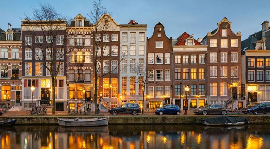 amsterdam.jpg