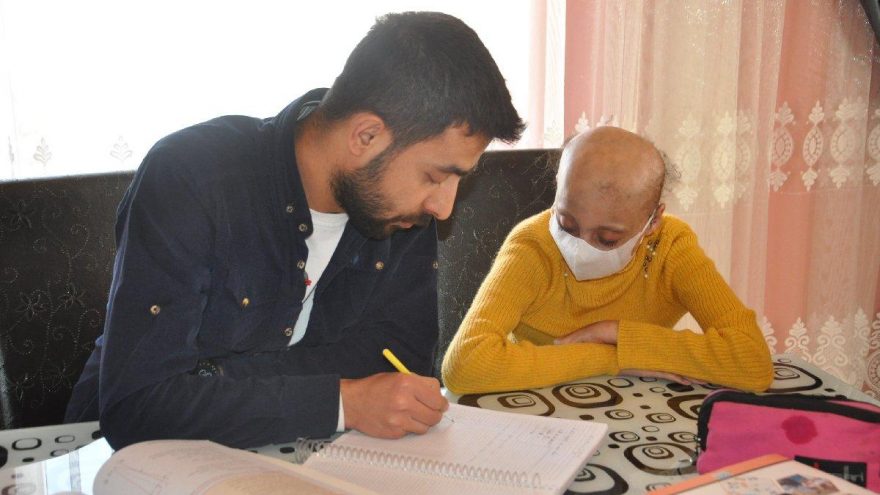 Lösemili Selcan’a öğretmenlerinden sürpriz