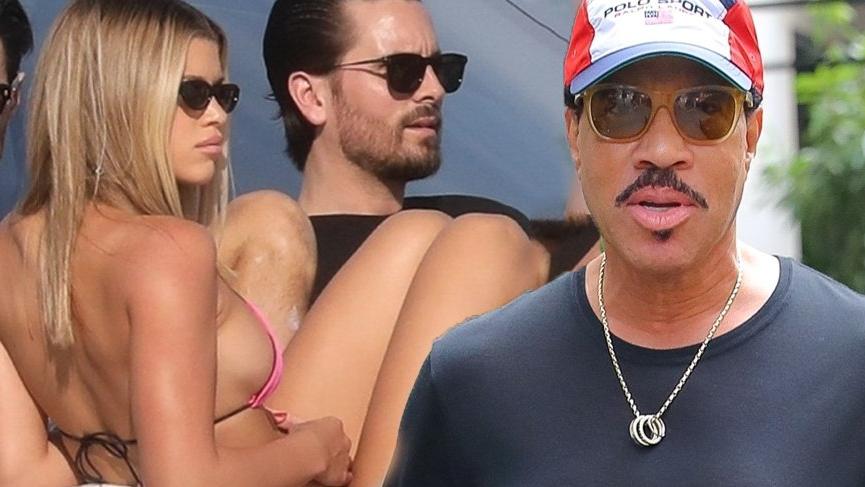 Sofia Richie aşk konusunda baba sözü dinlemiyor