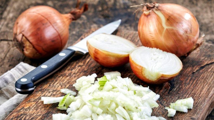 Soğan kaç kalori? Soğanın besin değerleri ve kalorisi