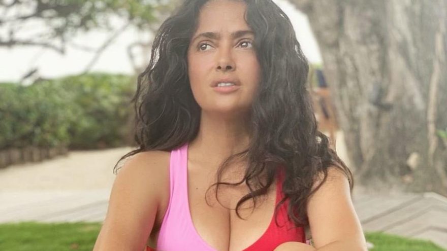 Salma Hayek yine çok cesur