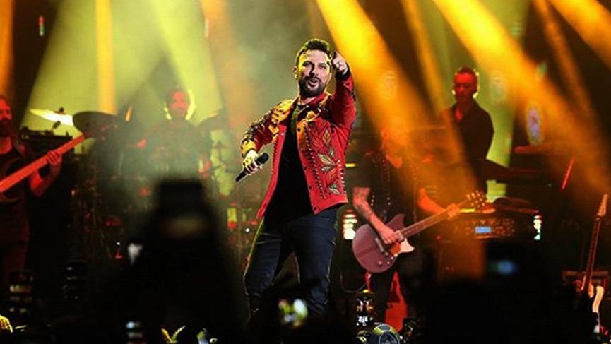 Milli tenisçi Çağla Büyükakçay’ın Tarkan sevgisi