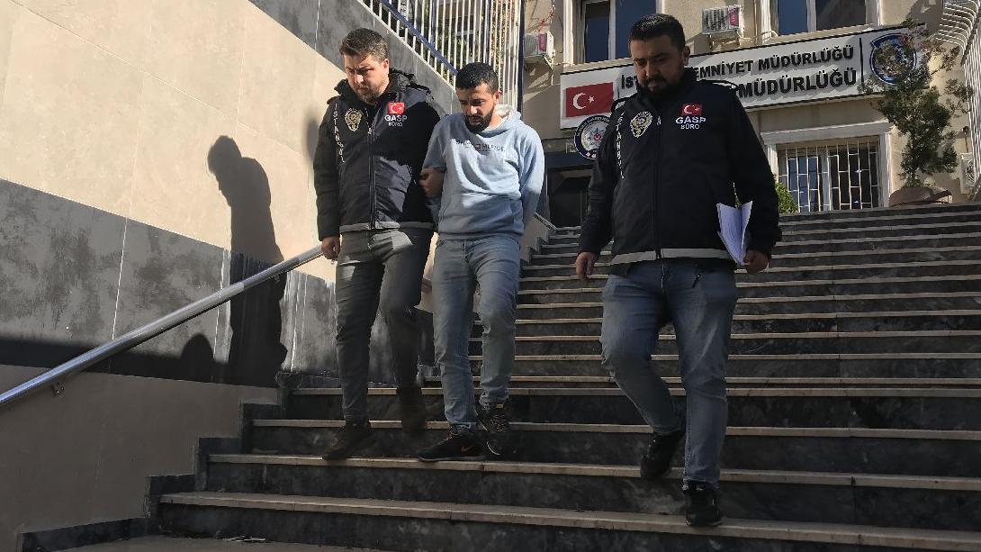 Beyoğlu'nda Filistinli Suriyeliyi bıçakladı