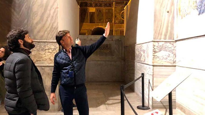 Dünyaca ünlü oyuncu Ayasofya’ya hayran kaldı