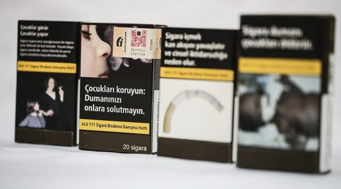 Uzmanlar 'sigarada düz paket' uygulamasını değerlendirdi: İşe yarayacak mı? - Sağlık son dakika haberler