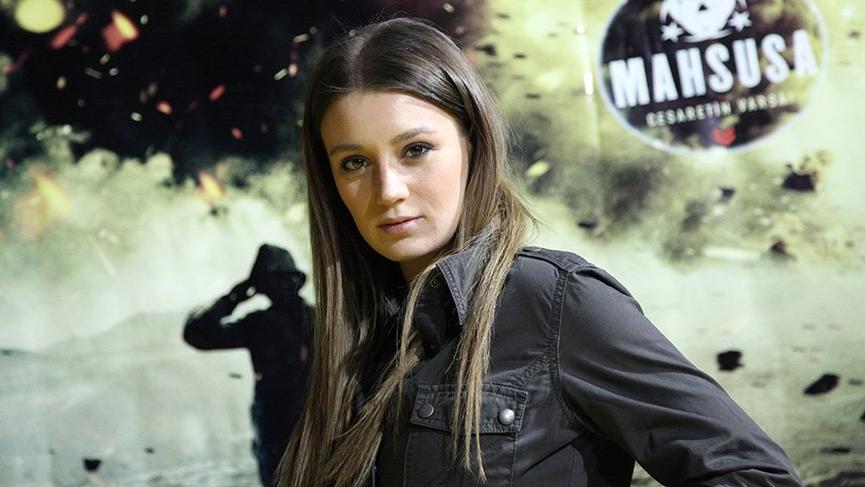 ‘Mahsusa’ filmi oyuncuları silah kullanma eğitimi aldı