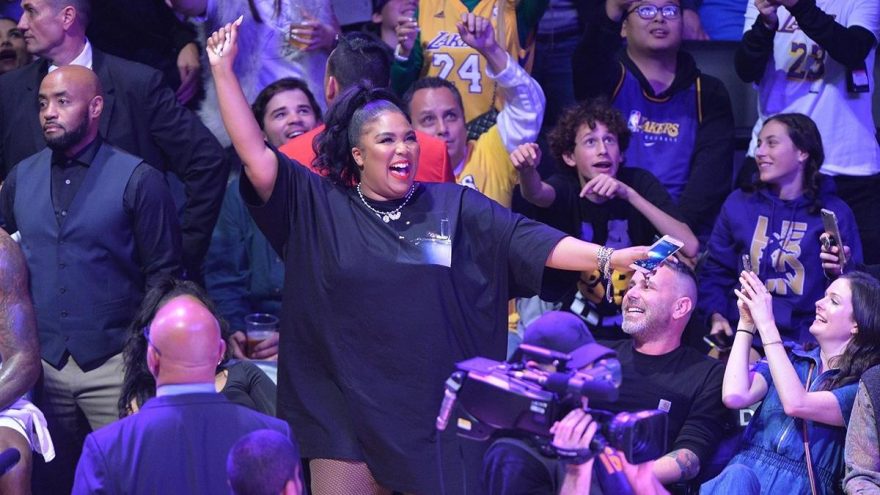 Los Angeles Lakers maçına Lizzo damgası