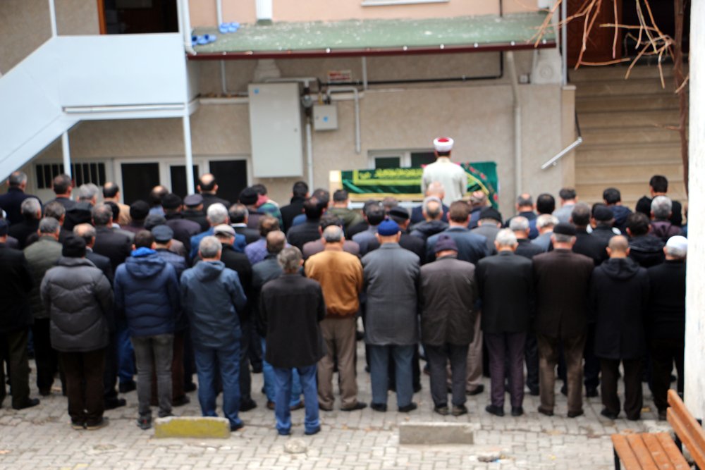 Vahşi yaratık! Eşini sopayla döverek öldürdü… - Resim : 2