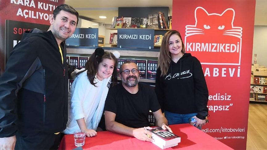 Soner Yalçın Adana’da okurlarıyla buluşuyor