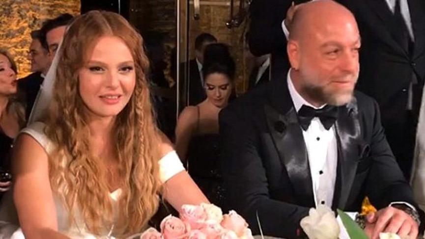 Naz Elmas, dün akşam Erol Özmandıracı ile evlendi