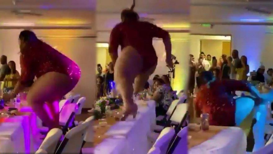 Lizzo, dans ederken masayı kırdı