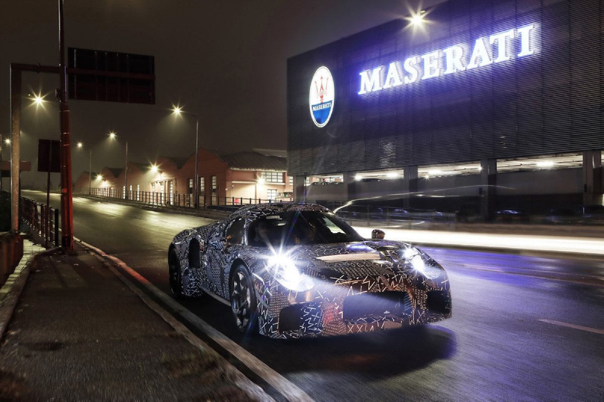 maserati-yeni-model-test.jpg