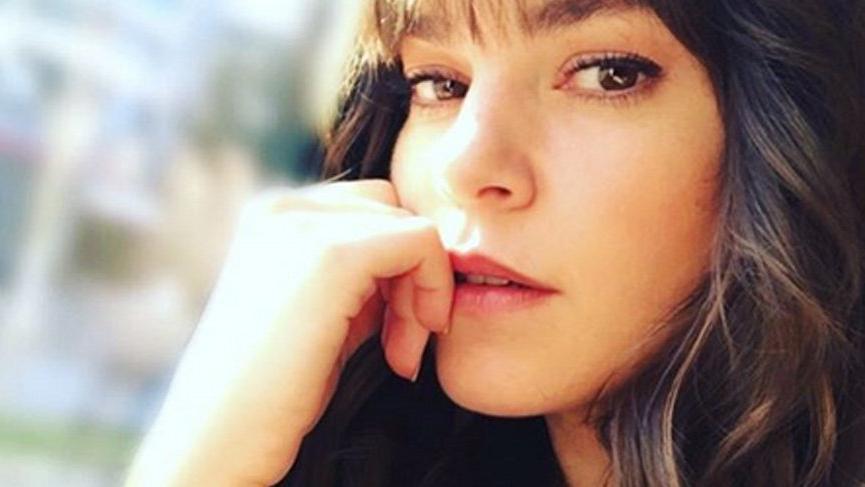 Aslı Enver’in özçekimine rekor beğeni geldi