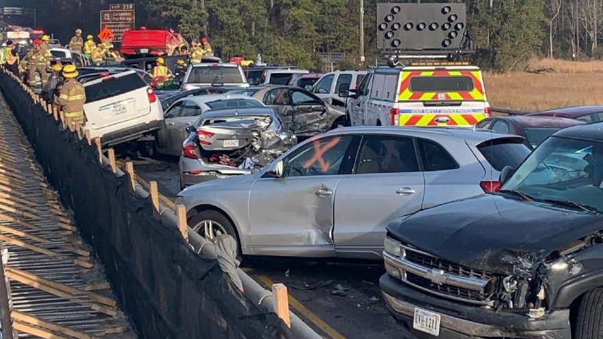 ABD’de trafiği felç eden kaza! 69 araç birbirine girdi