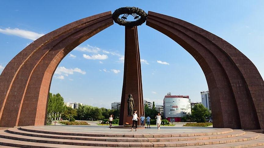 2.Dünya Savaşı’ndan geriye kalan: Zafer Anıtı ve Sönmeyen Ateş