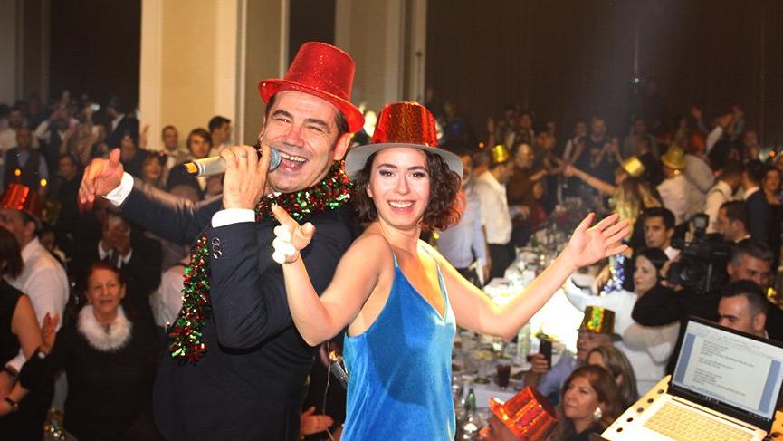 Ferhat Göçer ve Ömür Gedik aşkında bir ilk gerçekleşti!