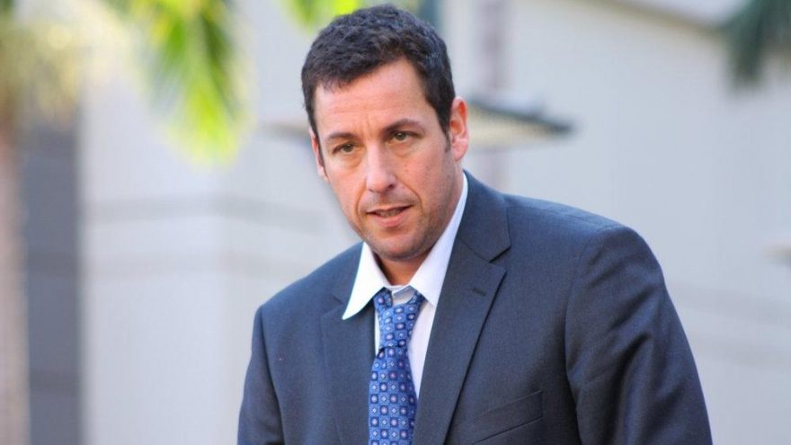 Adam Sandler’ın Twitter hesabı hacklendi