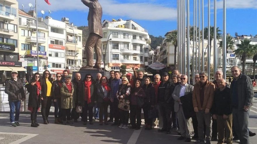 Türk’e kurşun sıkmayan Yunan askerleri anıldı