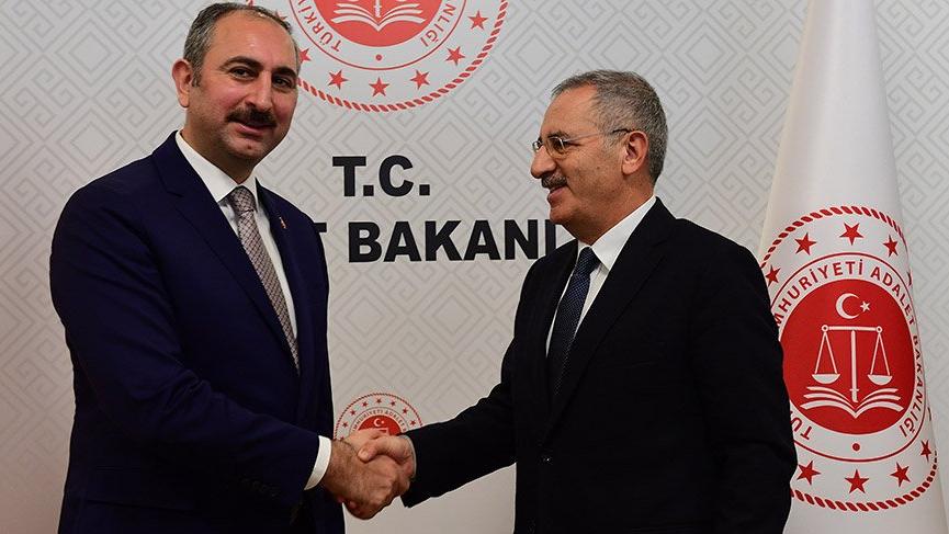 Herkesi bir torbaya doldurmak mücadeleyi sulandırır